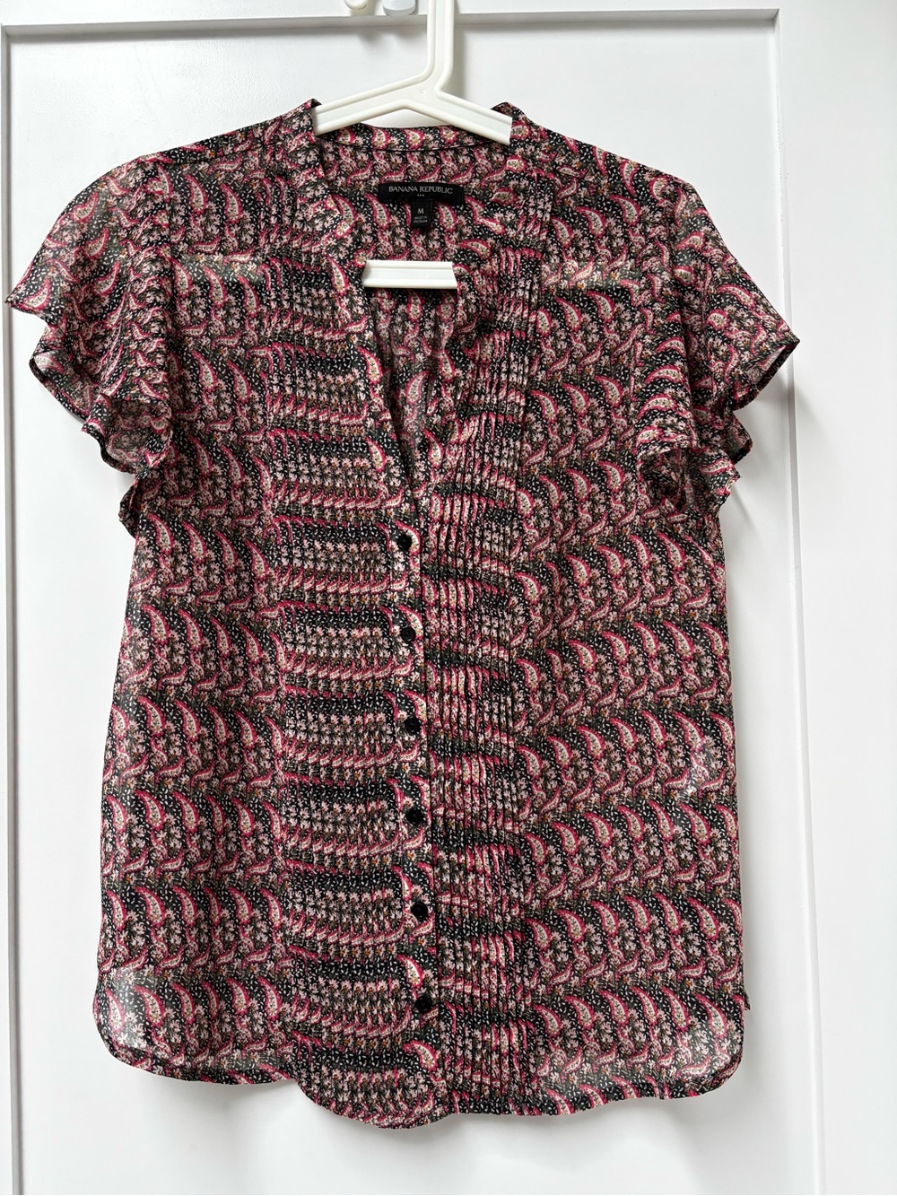 Banana Republic Pink and Black Patterned Flutter Sleeve Blouse
